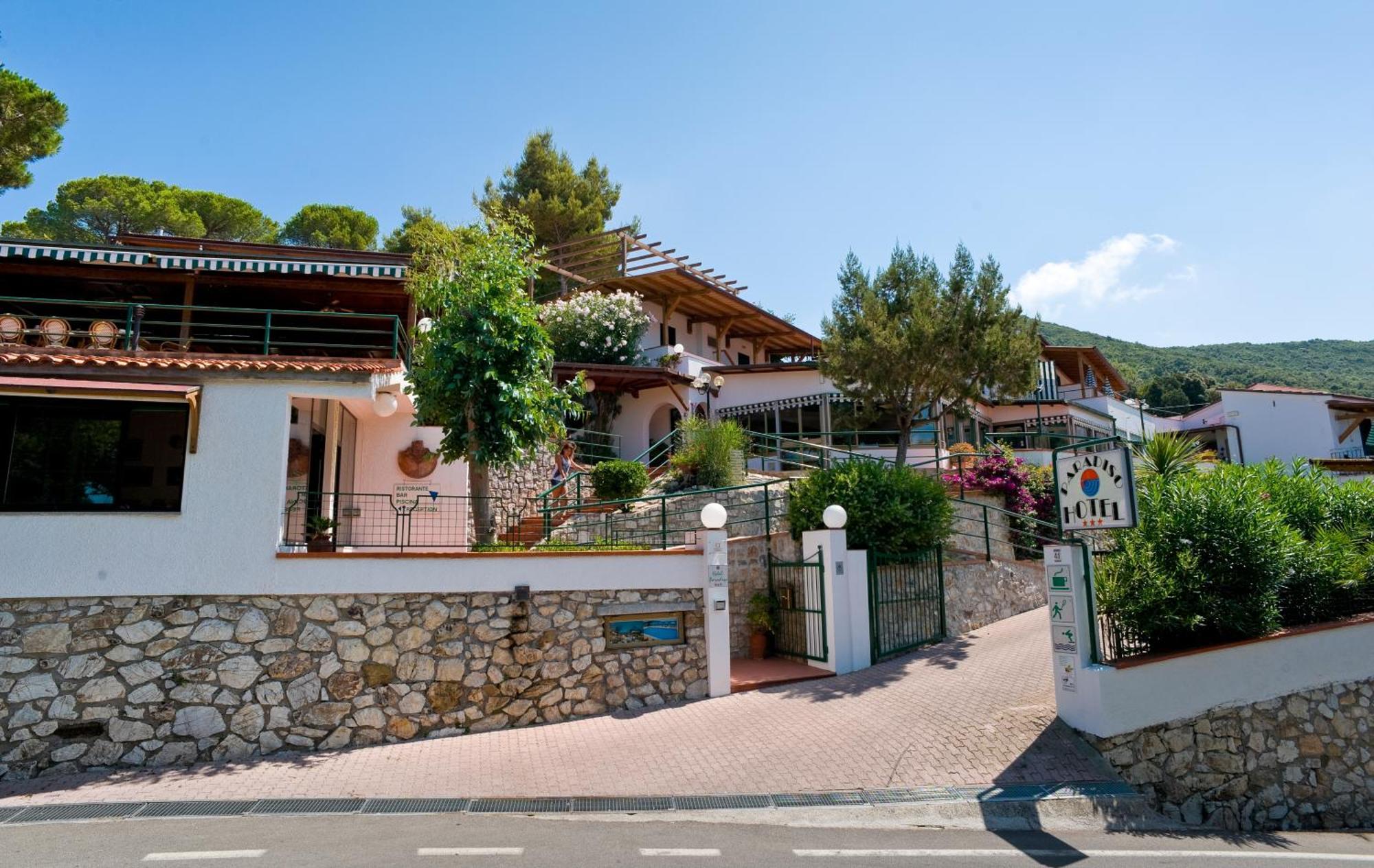 Hotel Paradiso Portoferraio Exterior photo